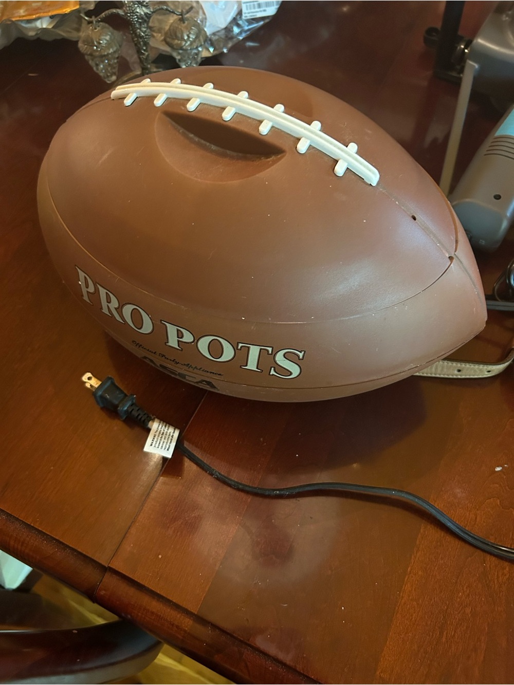 Pro Pots Football Shaped Decorative Lamp - Brown